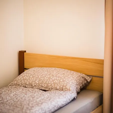 Apartament House Warna